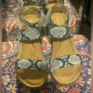 Strappy Snake Wedges